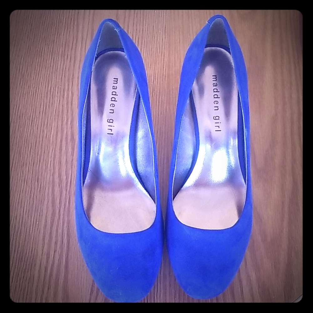 Blue velvet Madden Girl high heels